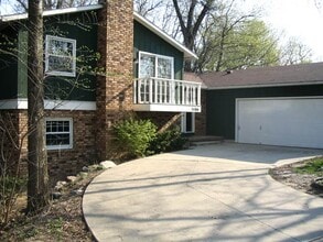 Building Photo - 5106 Raymond Rd