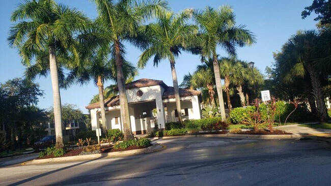 Foto del edificio - 4732  Monarch Way 4732 Coconut Creek Fl 33073