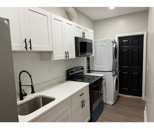 Photo - 617 Glenwood Ave Apartment