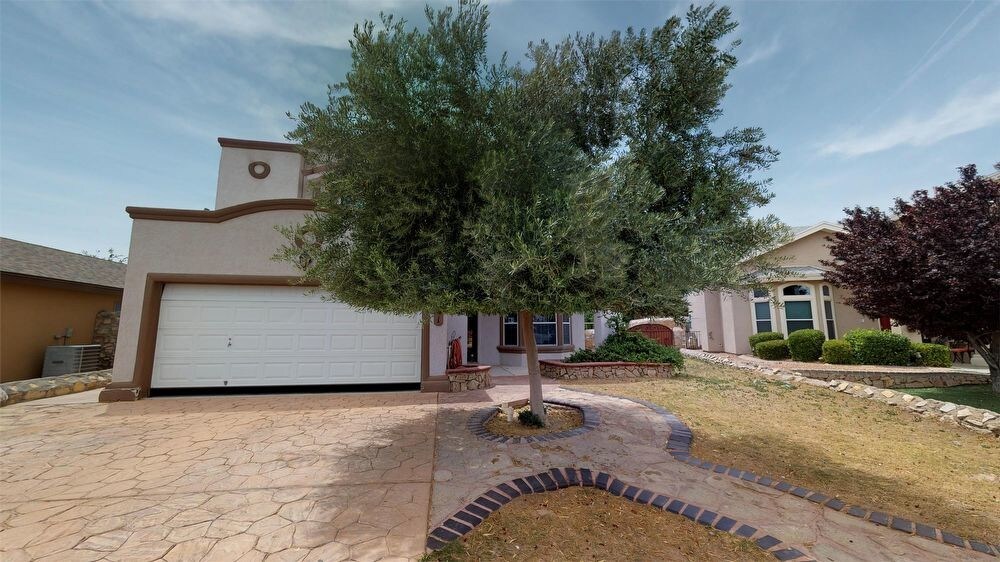 Foto principal - 461 Claiborne Street
