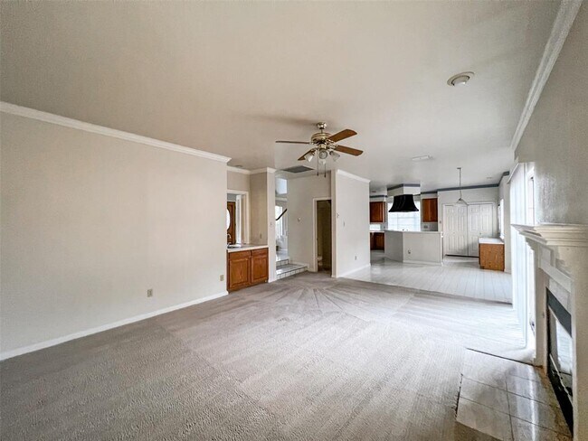 Foto del edificio - 6204 Old Harbor Ln
