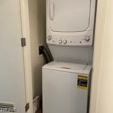 Building Photo - 353 E Bonneville Ave Building Photo - 353 E Bonneville Ave