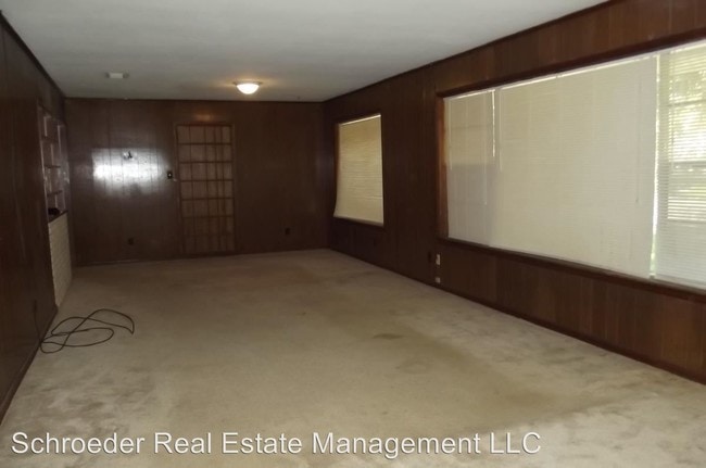 Building Photo - 3 br, 2 bath House - 914 Beatrice
