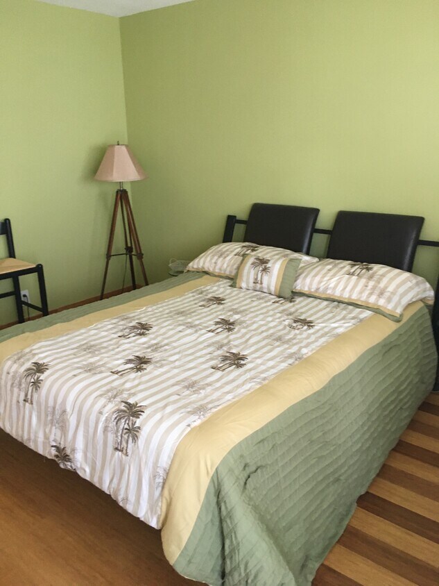 Bedroom - 3212 SE 8th St