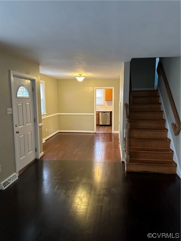 Foto del edificio - 4820 Fitzhugh Ave