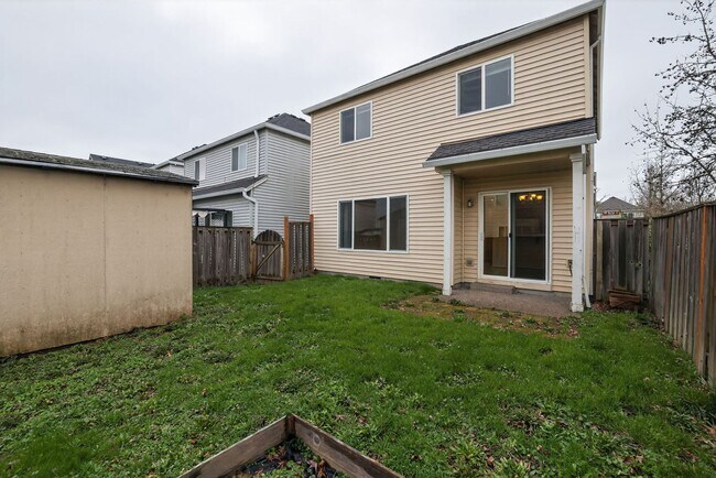 Building Photo - 42016 NW Barton Ct