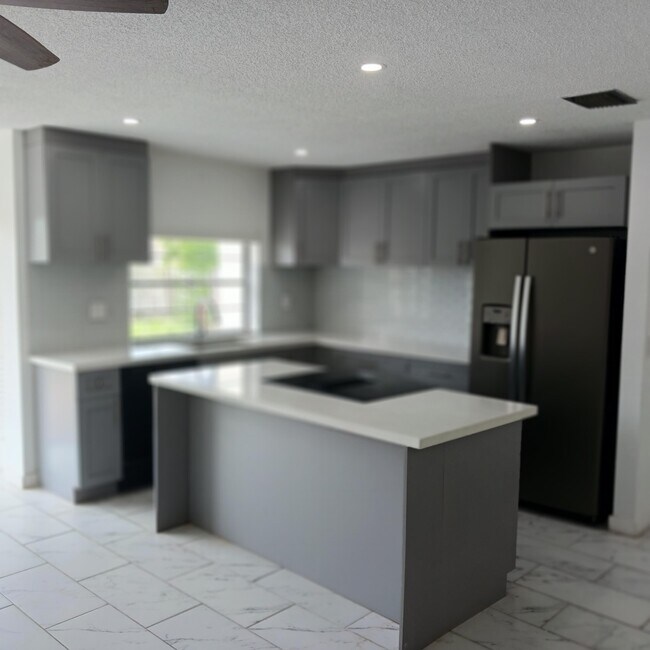Foto del edificio - 6533 Sweet Maple Ln