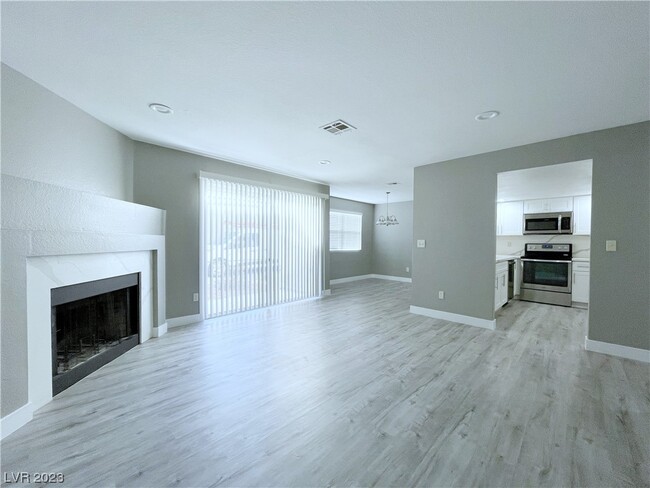 Building Photo - 6250 NV-592