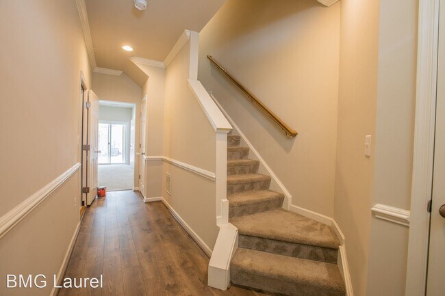 Foto del edificio - 3 br, 3 bath House - 7505 Resch Loop