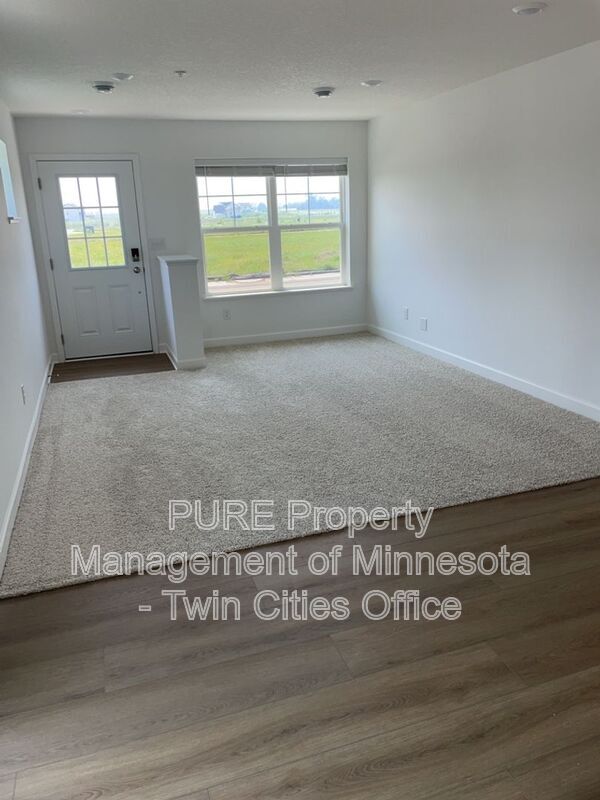 Building Photo - 1071 151st St W