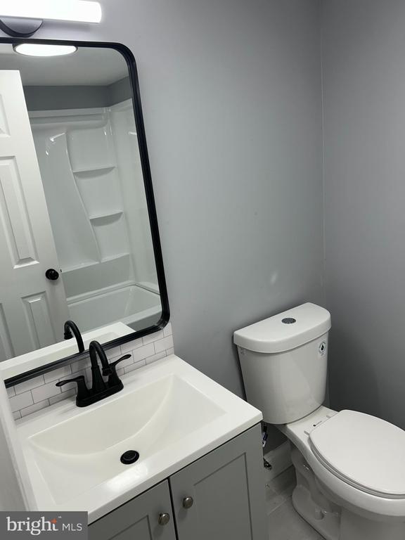 Building Photo - 5709 Cavalier Ct