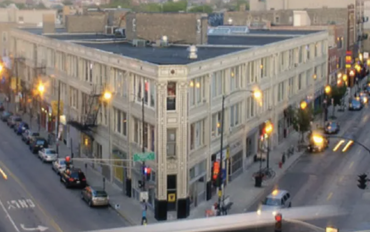 Building Photo - 1647 N Milwaukee Ave