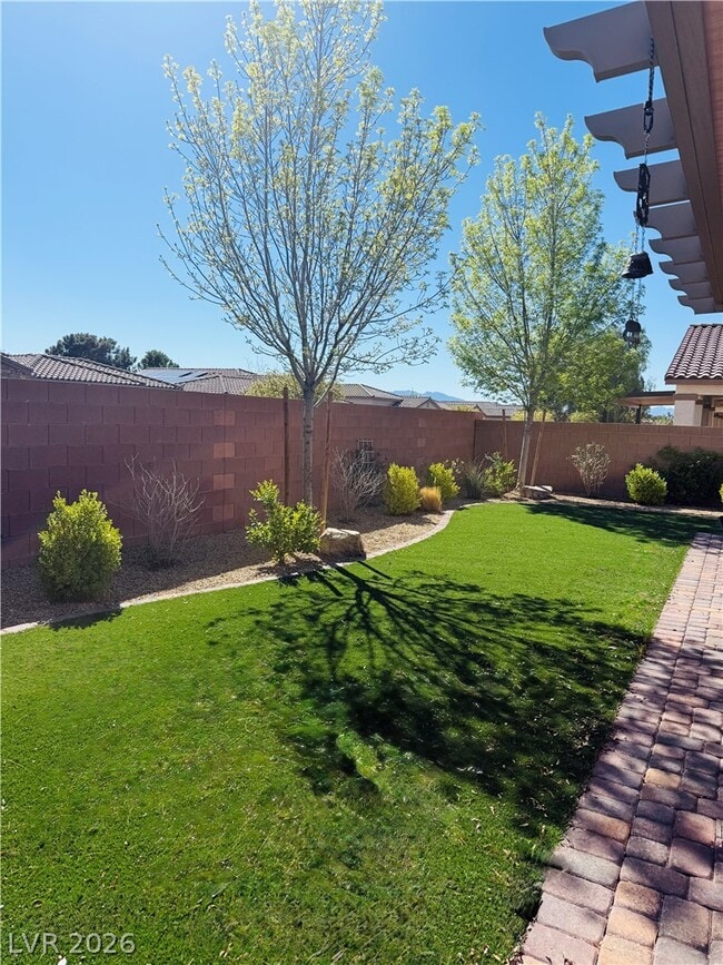 Foto del edificio - 5485 San Pietro Dr