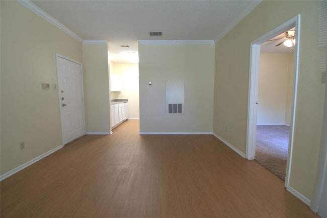 Building Photo - 12166 Metric Blvd