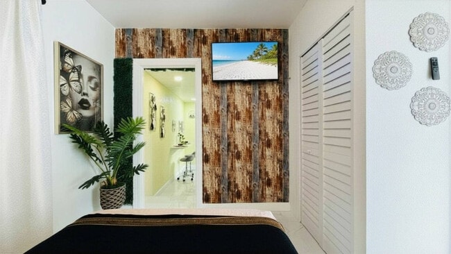 Foto del edificio - 3041 NW 152nd Terrace