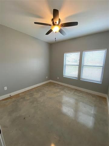 Building Photo - 1004 W Hanna St