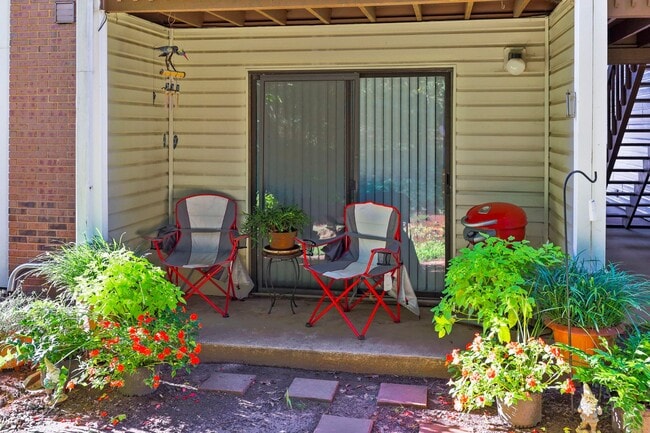 Interior Photo - Country Creek Apartments