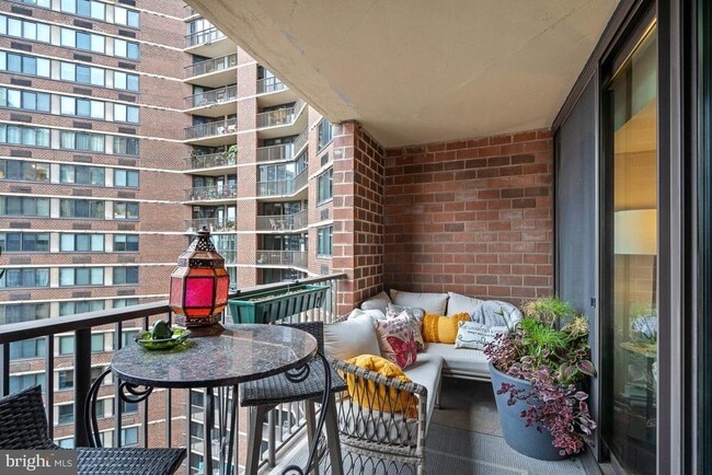 Foto del edificio - 1420 Locust St