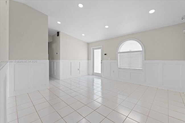 Building Photo - 15327 SW 179th Terrace