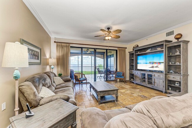 Building Photo - UPSCALE VIVANTE CONDOMINIUM FOR RENT IN PU...