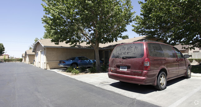 Primary Photo - Desert Terrace Apartments