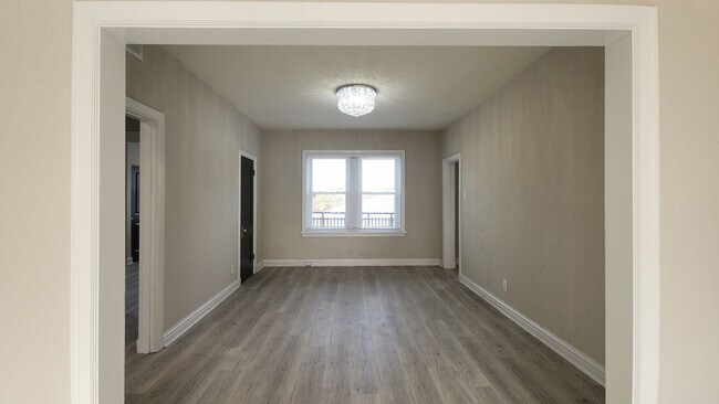 Building Photo - 7556 Byron Pl