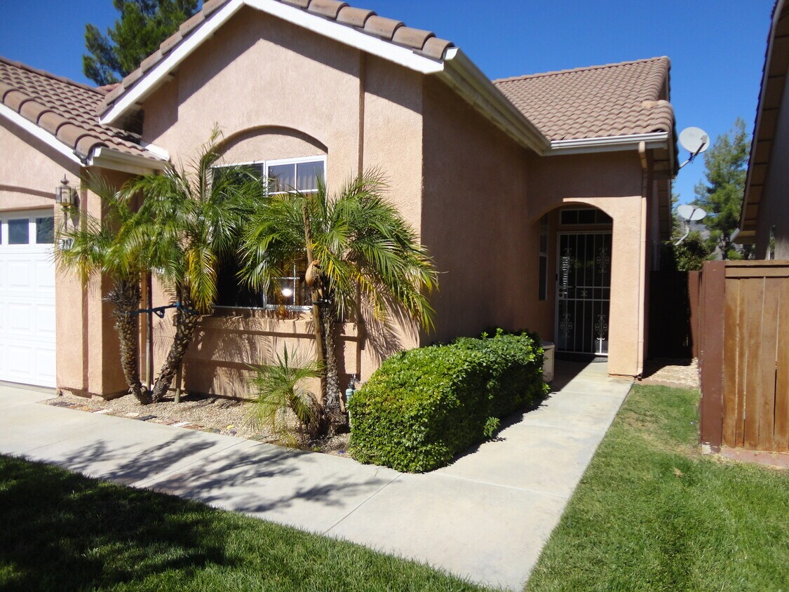 717 Topazio Pl, San Jacinto, CA 92583 House Rental in San Jacinto, CA