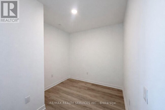 Building Photo - 10 All Nations Dr