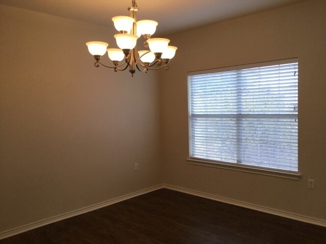 Foto del edificio - 11212 Liberty Farms Drive