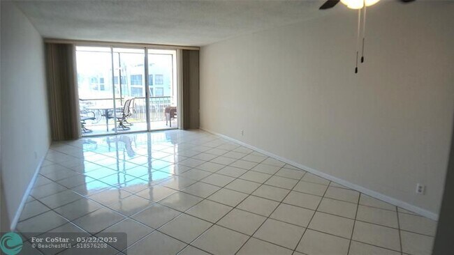 Foto del edificio - 777 S Federal Hwy