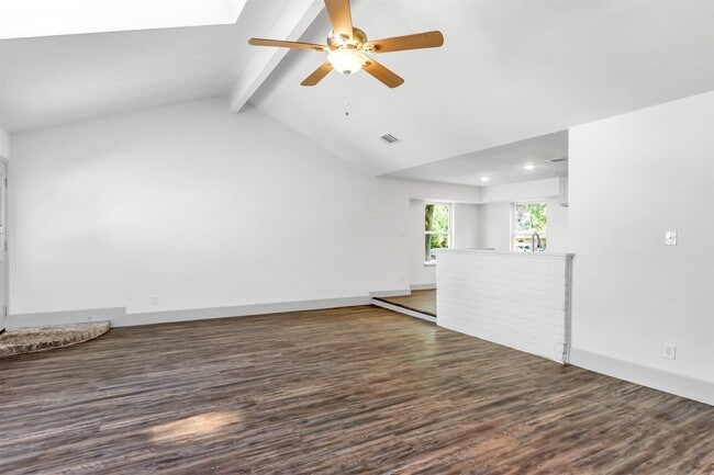 Building Photo - 23118 Whispering Willow Dr