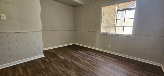 Foto del edificio - 4223 Kenosha Rd
