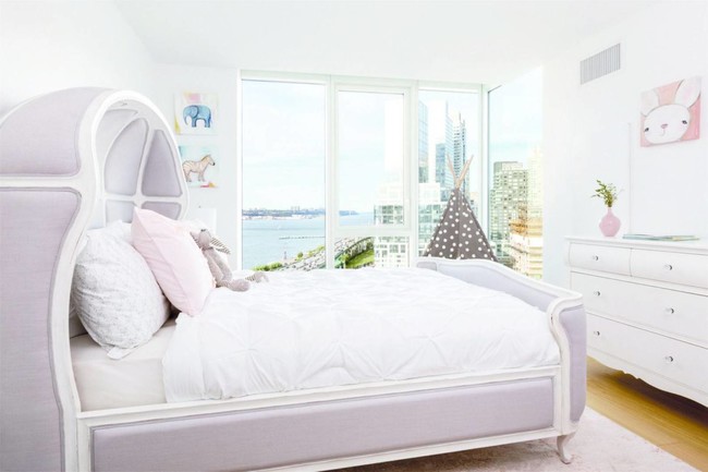 Foto del edificio - 250-626 W 57th St