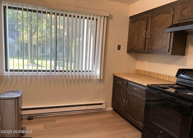 Building Photo - 211 Covered Bridge Blvd