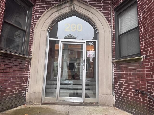 Foto del edificio - 35-39-39 Fulton St