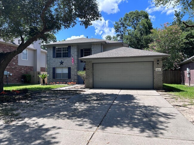 Foto del edificio - 1623 Stonehaven Village Cir