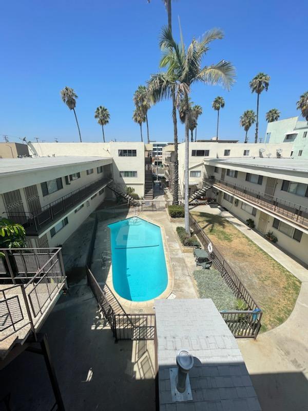 Building Photo - 3430 Elm Ave