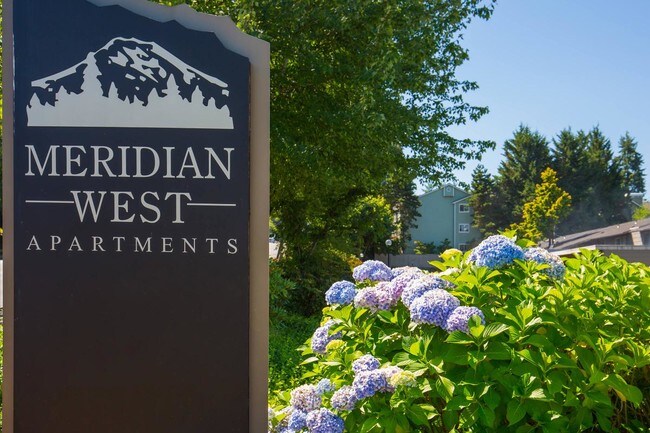 Foto del edificio - Meridian West Apartments