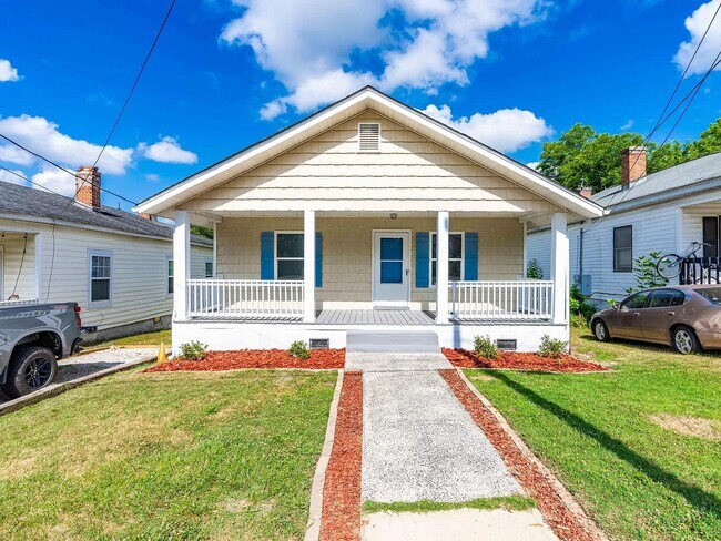 Foto del edificio - 1032 Moreland Ave