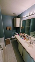 Building Photo - 5714 Turner Oaks