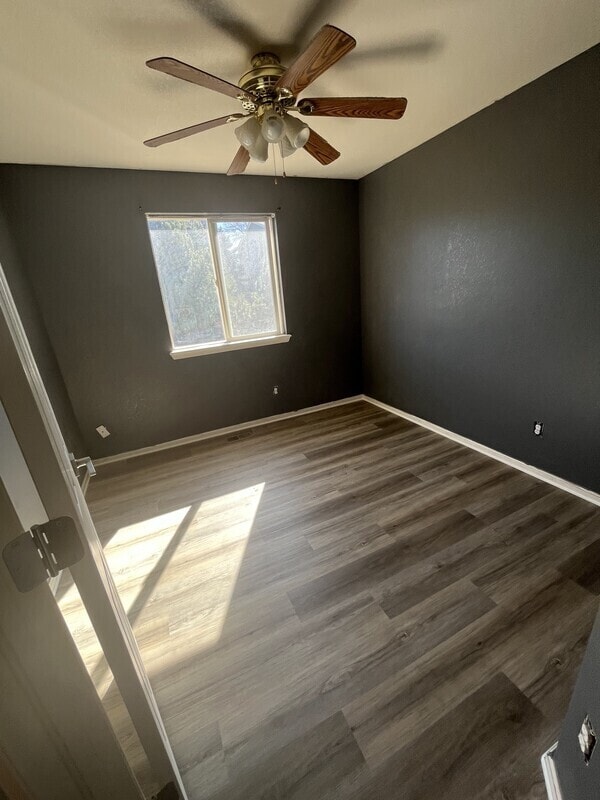 Photo - 1324 W 111th Pl House