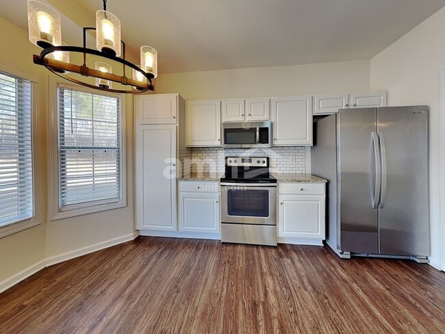 Building Photo - 10087 Harmon Springs Dr