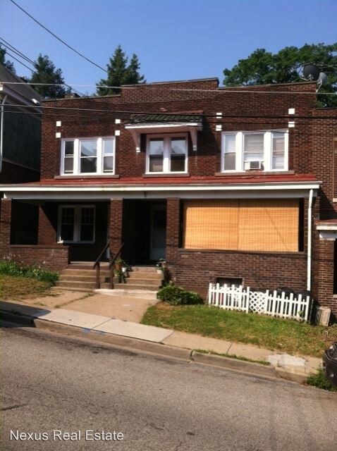 Primary Photo - 1531 Dormont Ave