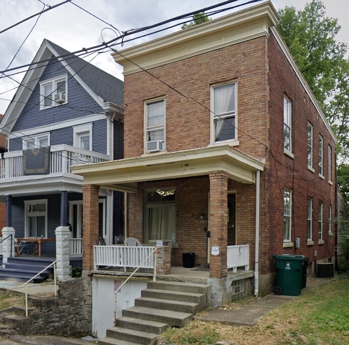 Photo - 215 Atkinson St