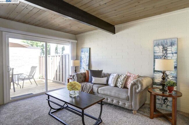 Foto del edificio - 43512 Bryant St