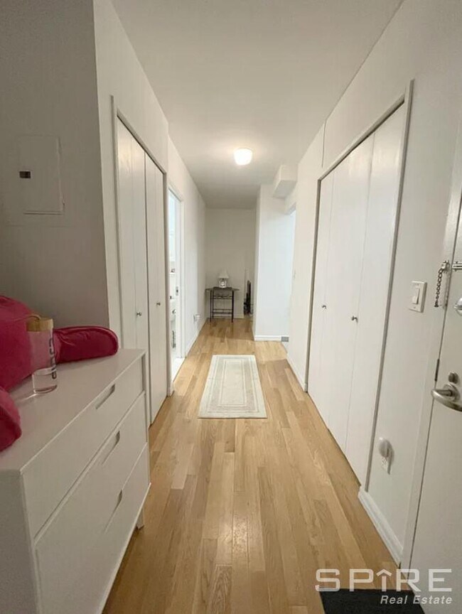 Foto del edificio - 0 bedroom in New York NY 10038