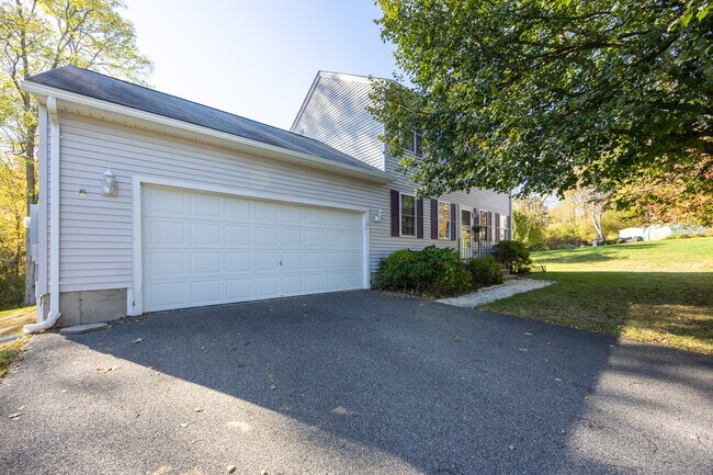 Foto del edificio - 52 Ford Ln