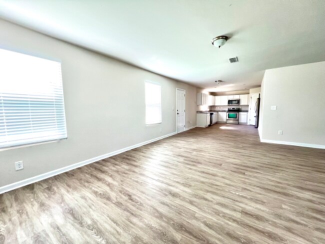 Building Photo - 349 Indian River Dr