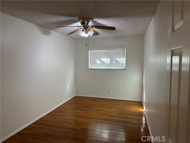 Foto del edificio - 10742 Dorothy Ave