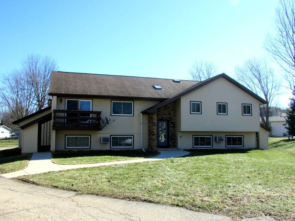 309 Winn Ct, DeForest, WI 53532 Apartments 309 Winn Ct DeForest, WI